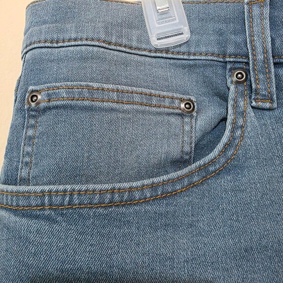 George Relaxed Fit Straight Leg Mens Jean Stretch Denim Size 40x32, 42x30 - Picture 6 of 10